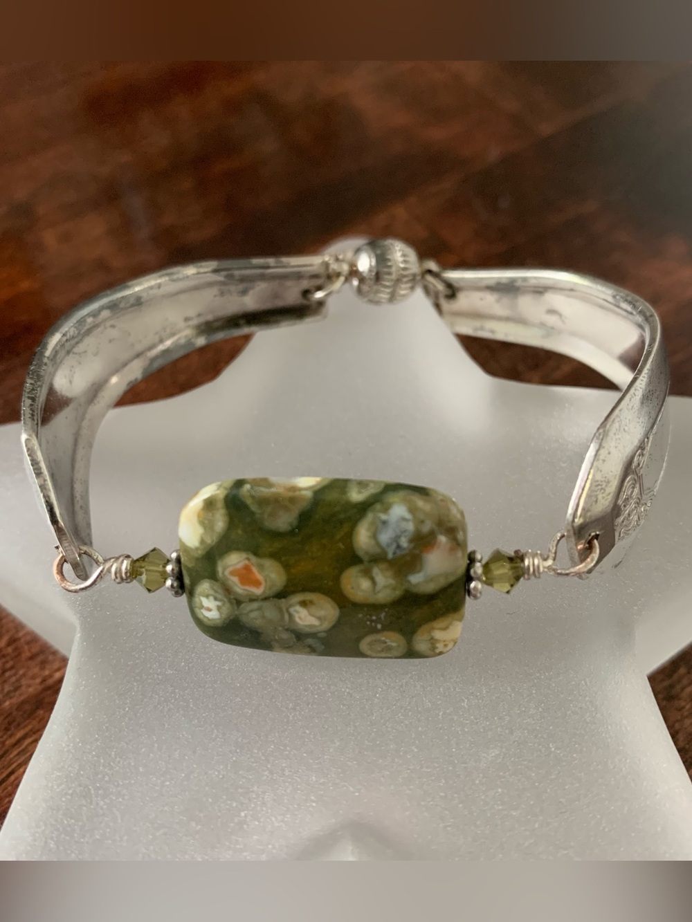 Artisan made spoon handle agate bracelet